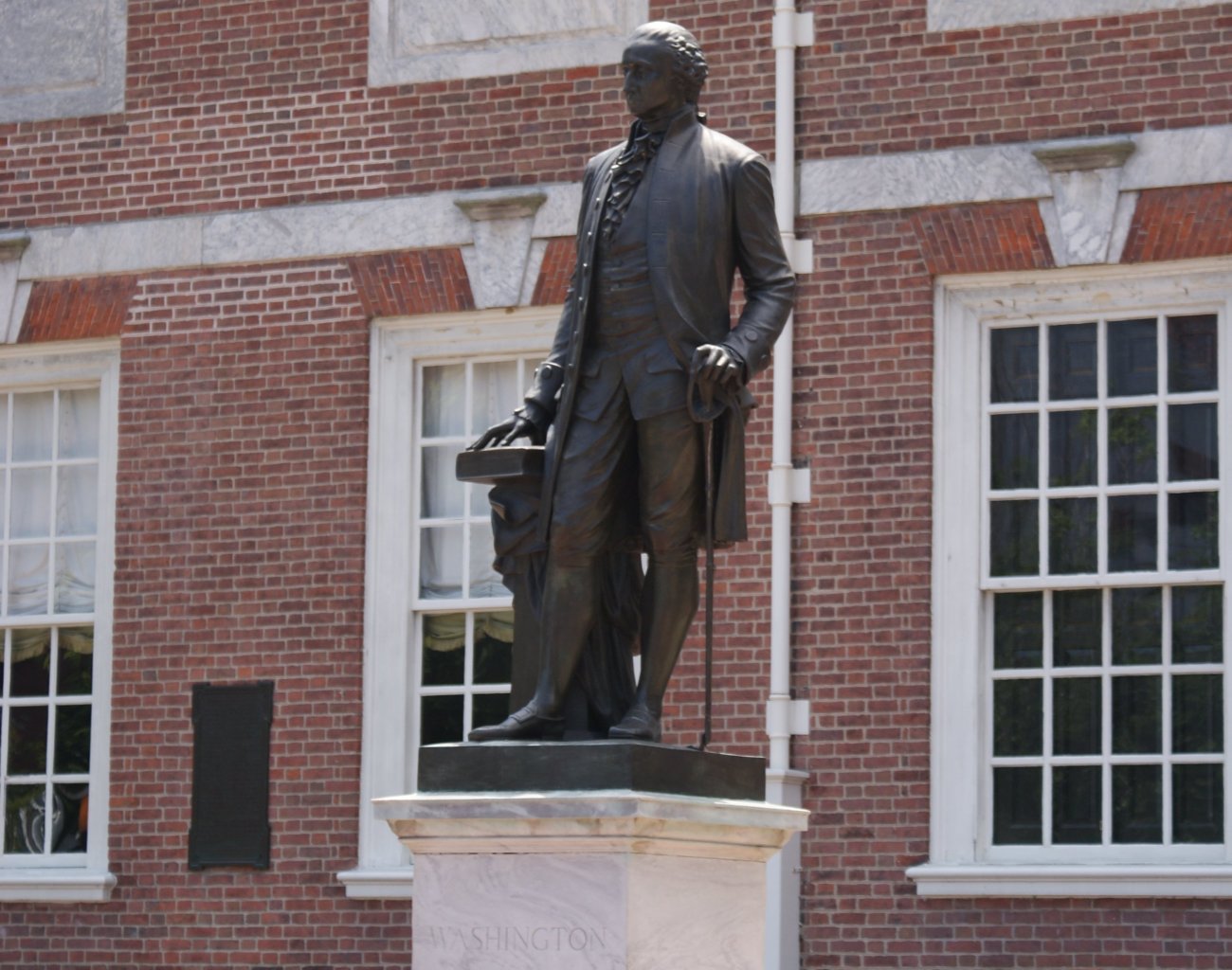 Statue of George Washington